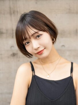 クオン 伊勢崎(QUON.) 斜めバング/グレージュカラー/デザインカラー/シルキーベージュ