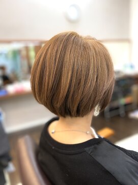シーズンプラス(SEASON PLUS) 【SEASON PLUS　　小林】　ショートボブ