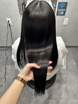 アクロマティック(Achromatic) 水素トリートメント