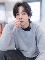 イオ 本厚木(io)&nbsp;センターパートニュアンスパーマアッシュブラックモテ髪