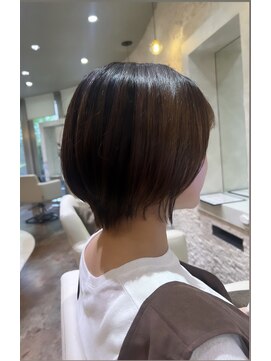 ヴィサージュプラス(VISAGE plus) 丸みショート