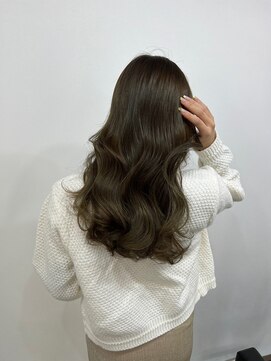 イオエ 元町(ioe) 黒髪/グレーベージュ/イヤーロング/前髪パーマ/艶髪/髪質改善