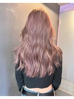 シリー(Silly)&nbsp;ほんのりピンクなソフトグレージュ！レイヤーカットも！