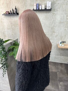 エピ(epi) 髪質改善/レイヤー/ハイライト/縮毛矯正/20代/30代/40代