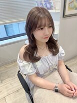 ユーフォリア エヌ 池袋サンシャイン通り店(Euphoria +n) ブリーチありMilky beige