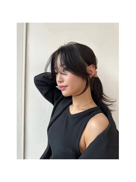 ベル 表参道Terrace(Belle) まとめ髪もかわいい！ロングセンターパート顔まわりレイヤー