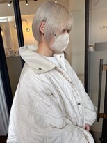ウック 名古屋 名駅(wooc) suzuki ホワイトショート