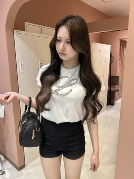 ニナ 梅田(nina) 赤みの無いチョコレートブラウン