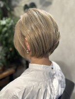 ハナワ エビス トウキョウ ヘアーサロン(HanaWa ebisu tokyo hair salon)&nbsp;白髪ぼかし　ゴールドベージュショート