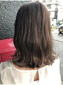ショコラベージュのロブ スタイル