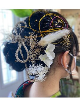 Sポワール 成人式　和装ヘアアレンジ01