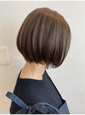丸みのあるショートボブ×アッシュ