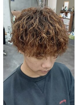 ショールーム シモノセキ(SHOW ROOM SHIMONOSEKI) #波巻きスパイラル#メンズマッシュ#下関#下関駅