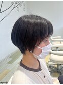 ショートボブ