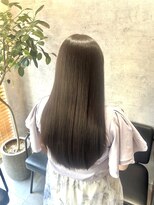 キロ(Kiro) 【Kiro】艶髪ブルーアッシュ×プレミアムトリートメント