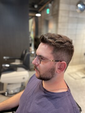 フランクスバーバー アンド ビアークラブ(FRANK'S BARBER and BEER CLUB) メンズカット