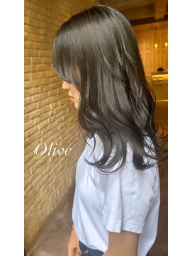 エルト 四条烏丸(elto) 濃いめオリーブ★★《下岡優花》