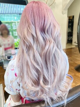オブヘアーギンザ(Of HAIR GINZA) ピンク×ホワイトカラーグラデーション