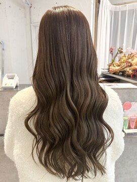 リアンバイアリュール(Lian by Allure) 【Lian by Allure】畠山貴子　ナチュラルオリーブ