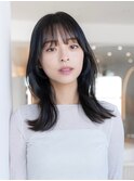 ミディアムレイヤー/20代30代きれいめ/くすみカラー