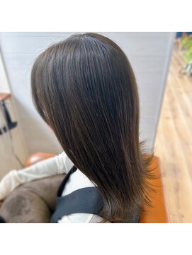 ヘアーブランドジン ティアラ(HAIR BRAND Jin Tiara) 透明感オリーブカラー【松山美容室】