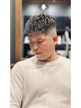 銀座 シノ 灯(shino HANARE) スキンフェードスタイル