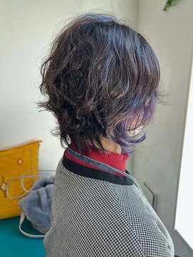 ナギビ(凪日 nagibi) ショートウルフ