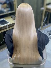 ブリーチ毛・ハイダメージ毛にも対応◎まとまりのある艶美髪へ