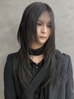 アイヴァン(AIVAN)&nbsp;シャギーカット・ハッシュレイヤー・ロングレイヤー