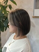 ルーチェ(Lu-che)&nbsp;フェイスフレーミング×外国人風ハイライト×ミディアムボブ