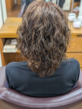 ナカジマ美容室 ウルフパーマ