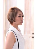 ショートボブ