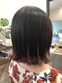 ヌーボヘアー(Nubo Hair) デザインカラーの切りっぱなし外はねボブ。