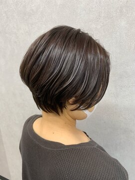 リアン(Lian) ☆前下がりショート☆