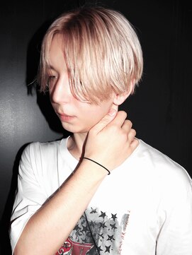 グロウ 天神店(growth) ブロンドカラー×センターパート