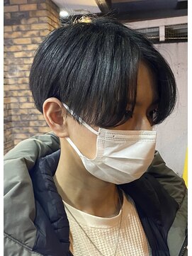 ショウアミュゼ(Show Amuser) 横顔ナチュラルセンターパート