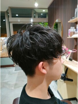 ラーゴムエーベスト(LAGOM ar bast) 無造作パーマスタイル