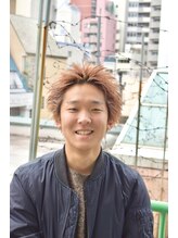 ワールドシップモトマチ(WORLD SHIP MOTOMACHI) 濱村 尚