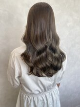 ピヌ(pinue) 【pinue】透け感シアーオリーブグレージュ @UTAE