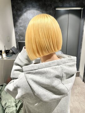 オグジュアリー 表参道(aux.) ブロンドボブ
