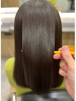 アルス(ALUZ)の写真/【SNS】で話題の髪質改善トリートメント♪一人一人に合わせたオーダーメイドのケアで、理想の艶髪へ。