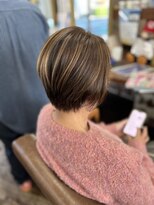 アート(art)&nbsp;キラテラカラーで白髪も明るく染まる