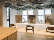 シロ 甲東園店(SHIRO)