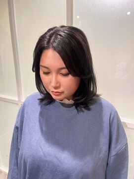 透明感たっぷり＊ブルーグレージュ×くびれレイヤー