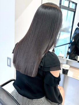 ヴィヴィー 福岡天神店(VIVIE) イノアカラーでつくる透け感ダークベージュ