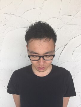 ルシード スタイル レクラ 栄生店(L'UCIDO STYLE L'eclat) 刈り上げベリーショート