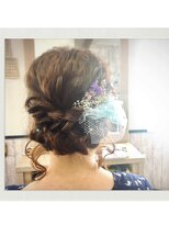 メルア(Merua)&nbsp;プリザーブドフラワー付きヘアセット
