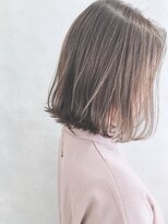 ムウ 難波(MOU)&nbsp;ハッシュカットフルバング似合わせカットレッドブラウン20代30代