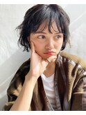 Sungoose カーキグレージュ大人かわいいフェザーバング