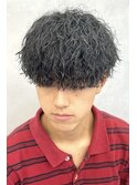 大阪心斎橋縦落ちツイストスパイラルパーマ刈り上げマッシュ